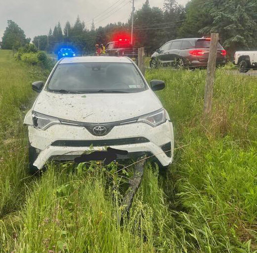 Suv Crashes Through Fence In Potsdam Gets Stuck In Field North